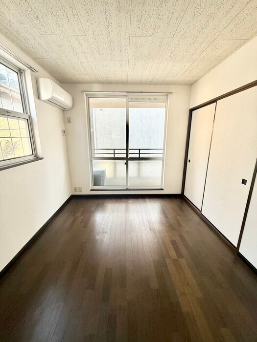 Ｍ＆Ｔ　ＣＯＵＲＴの物件内観写真