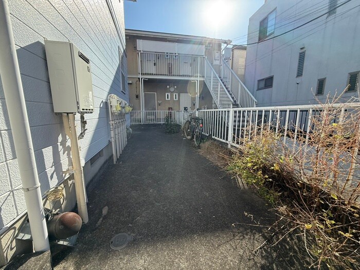 Ｍ＆Ｔ　ＣＯＵＲＴの物件外観写真