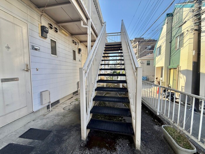 Ｍ＆Ｔ　ＣＯＵＲＴの物件外観写真