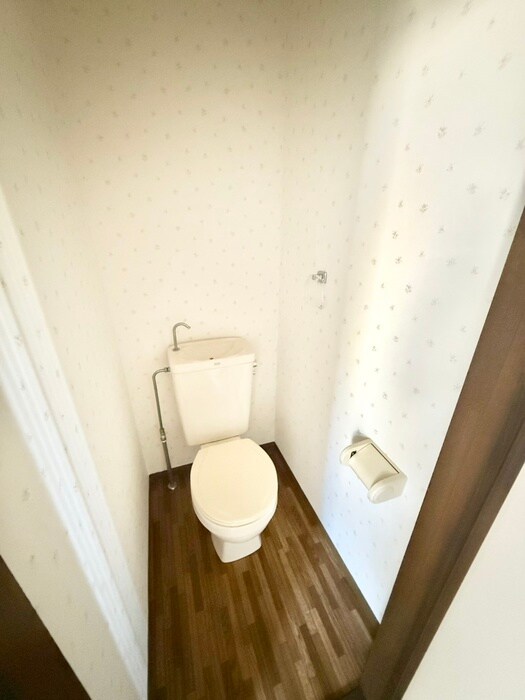 Ｍ＆Ｔ　ＣＯＵＲＴの物件内観写真