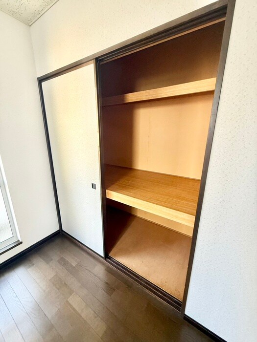 Ｍ＆Ｔ　ＣＯＵＲＴの物件内観写真