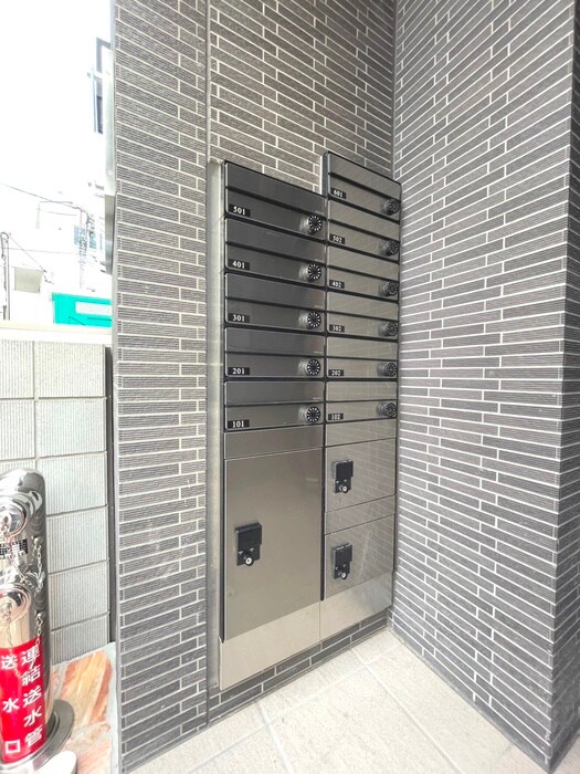 ピーニャ市川の物件外観写真