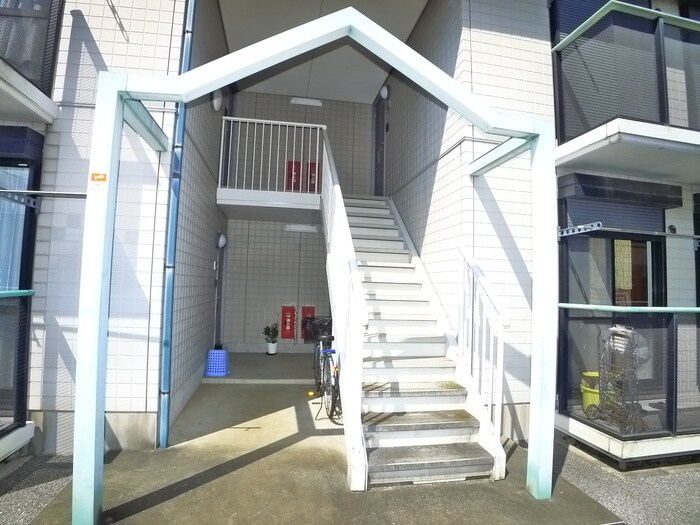 サニーコートＣの物件外観写真