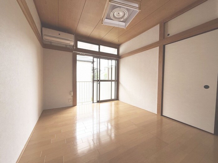 渡辺ハイツの物件内観写真