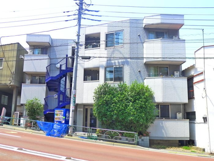 レジデンス本駒込の物件外観写真