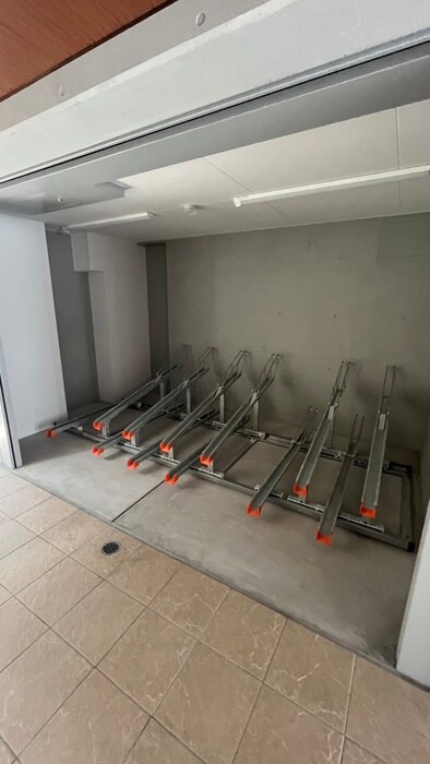 ブランドール坂下三丁目の物件外観写真