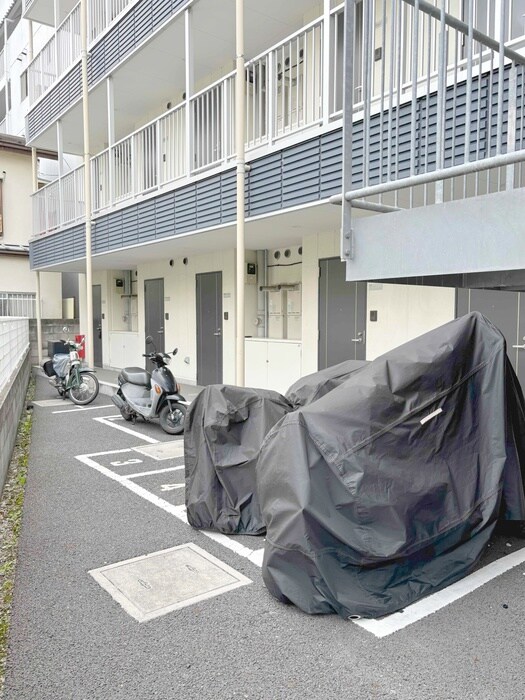 サマ　レジデンスの物件外観写真