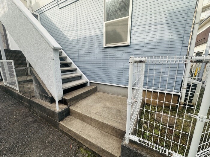 STEPSの物件外観写真