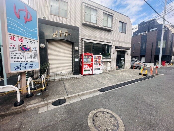 STEPSの物件外観写真