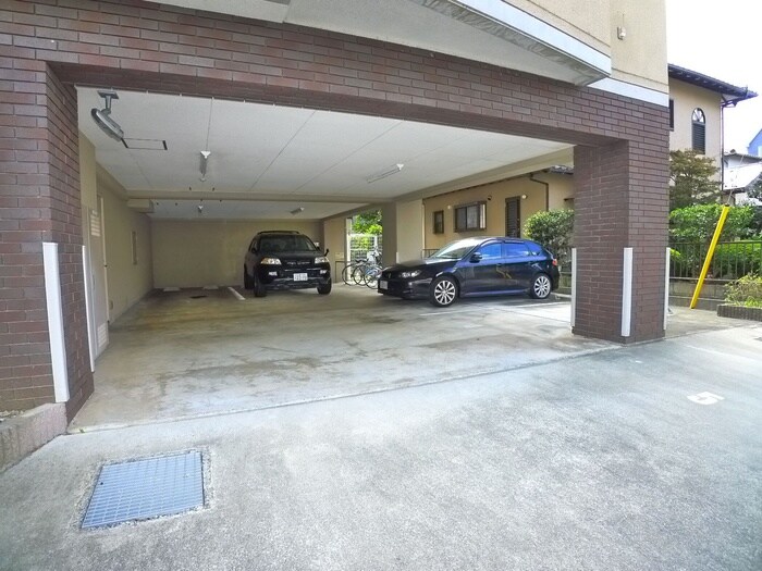 オアシスＤ棟の物件外観写真