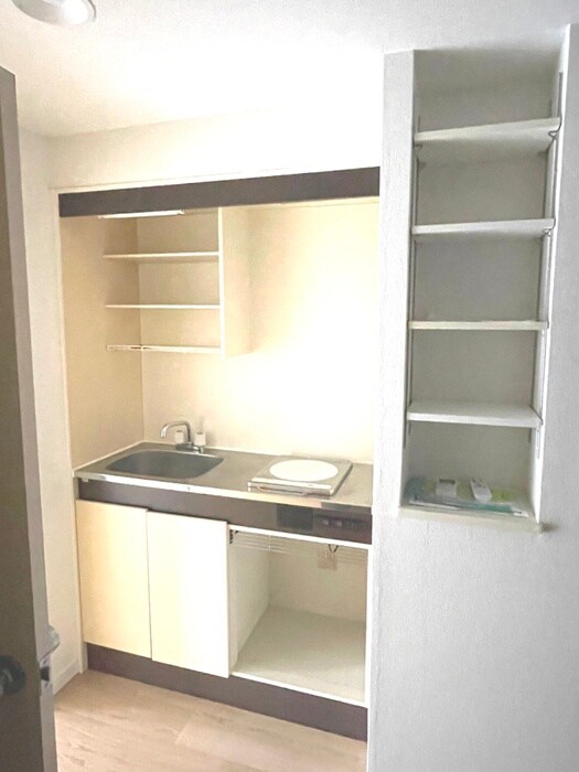 ＣＯＬＬＩＮＡ　ＶＥＲＤＥの物件内観写真