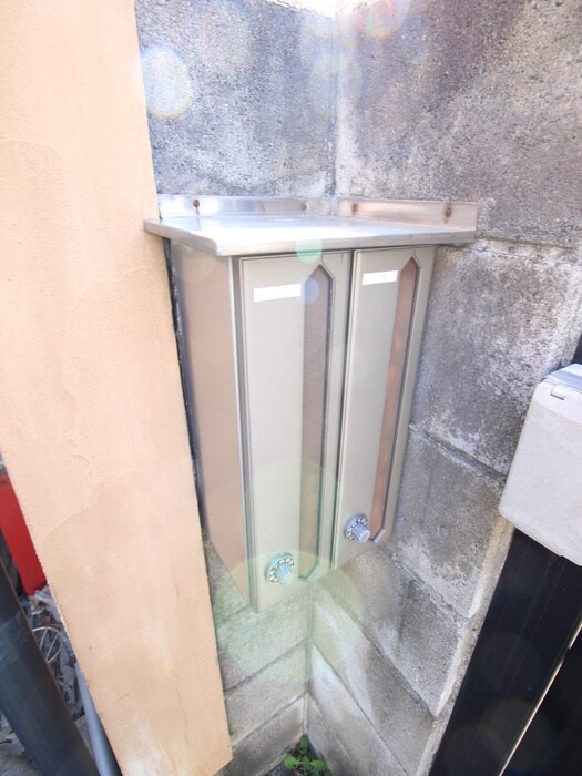 イル・コロ－レの物件外観写真