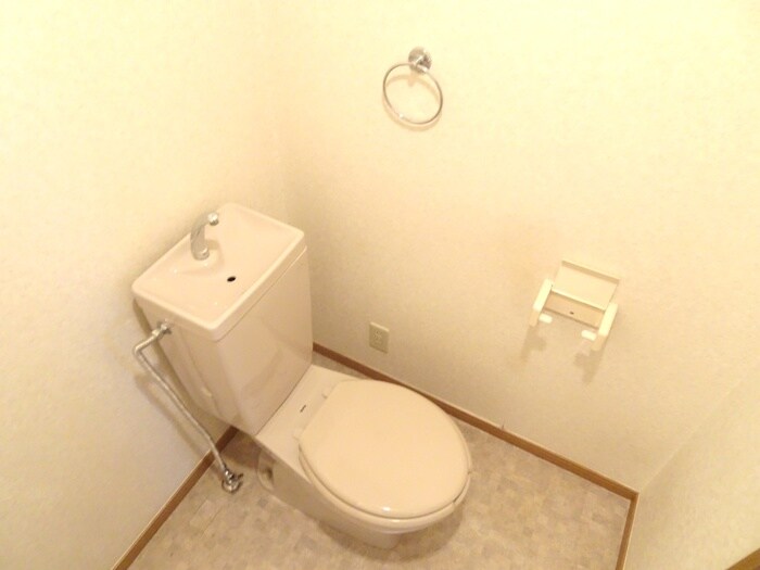 イル・コロ－レの物件内観写真