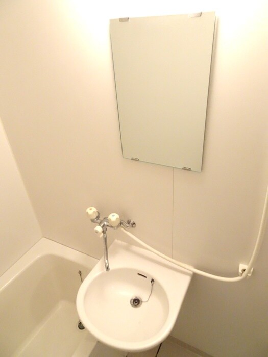 イル・コロ－レの物件内観写真