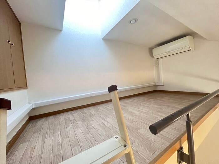 イル・コロ－レの物件内観写真