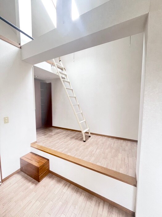 イル・コロ－レの物件内観写真