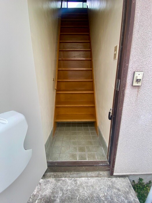 新比企ヶ谷ハイツの物件内観写真