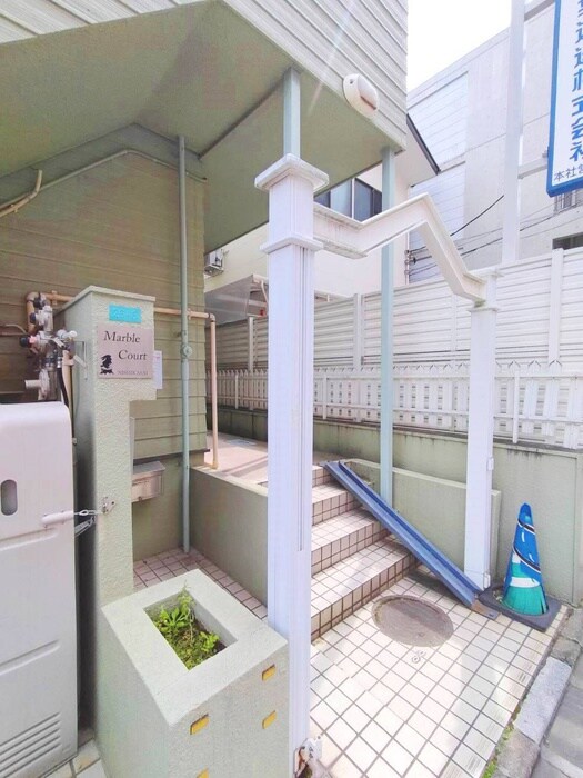 マーブルコート西葛西の物件外観写真