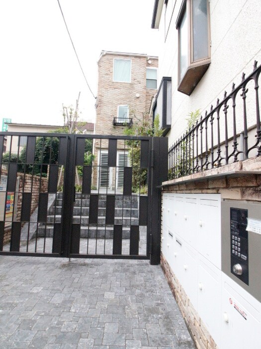 グランエッグス洗足池の物件外観写真