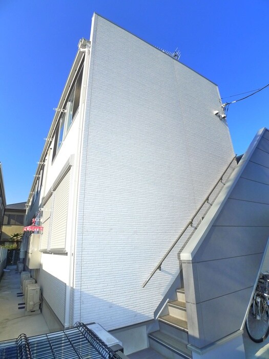 ワンダースペースの物件外観写真