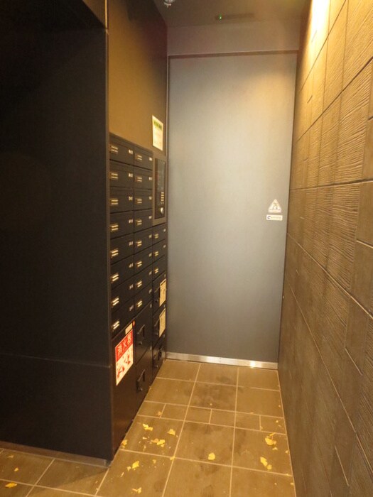 エグゼトゥール日本橋の物件外観写真