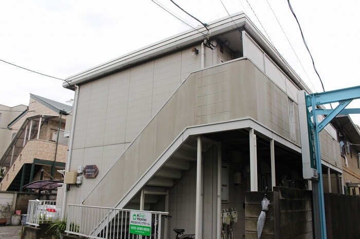 サンライズ・シックスの物件外観写真