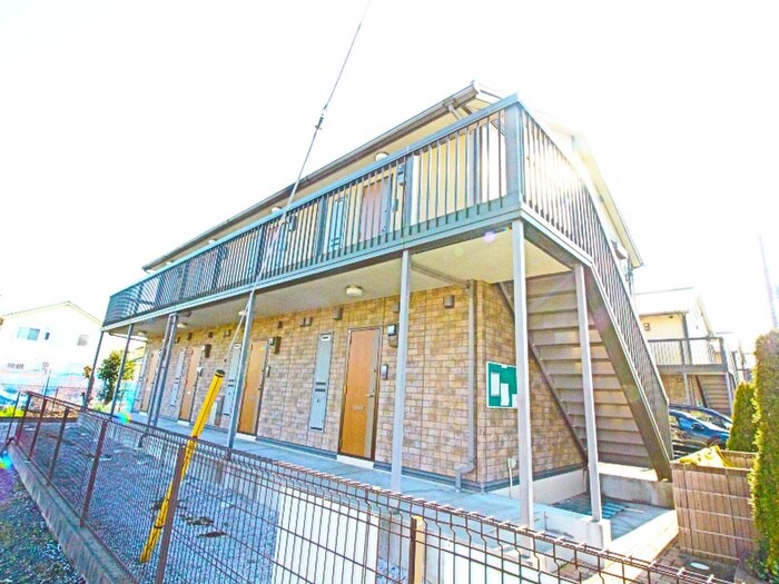 ルインズ・イン・マルヤマＡの物件外観写真