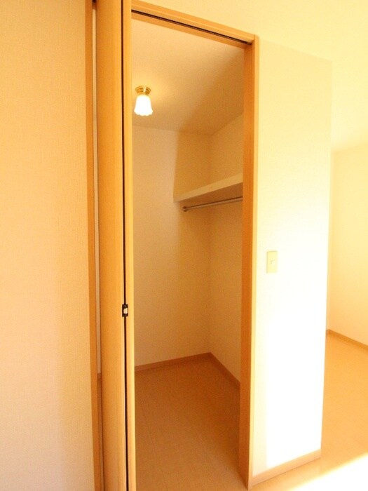 ルインズ・イン・マルヤマＡの物件内観写真