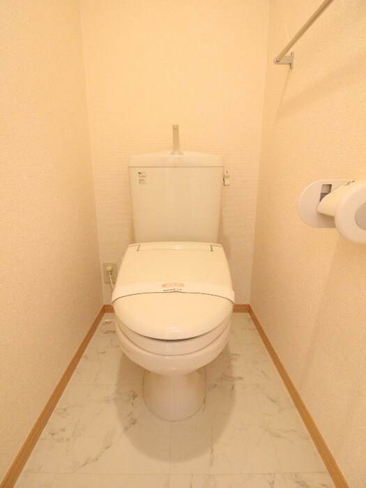 ルインズ・イン・マルヤマＡの物件内観写真