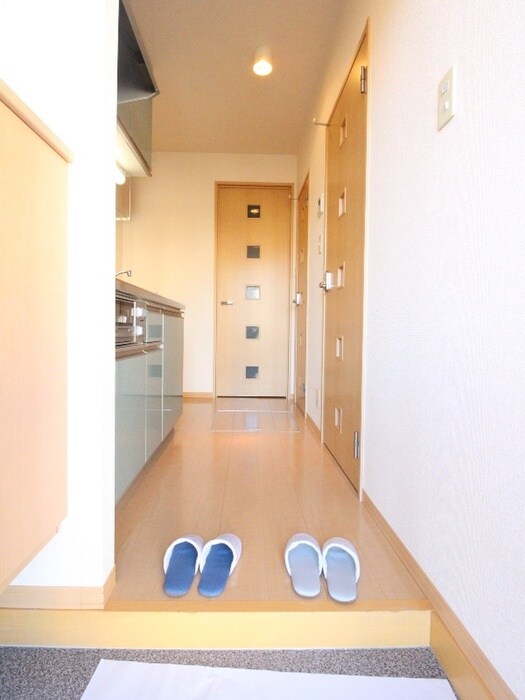 ルインズ・イン・マルヤマＡの物件内観写真