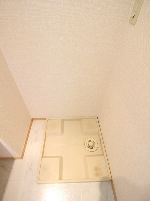 ルインズ・イン・マルヤマＡの物件内観写真