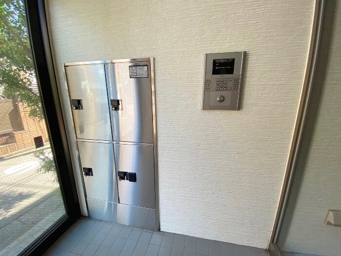 レジェンド駒沢の物件外観写真