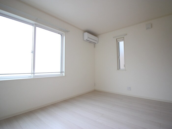 ヴィラ　ボヌールの物件内観写真