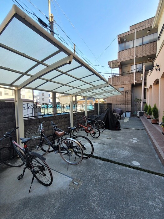 ヴィラ　ボヌールの物件外観写真