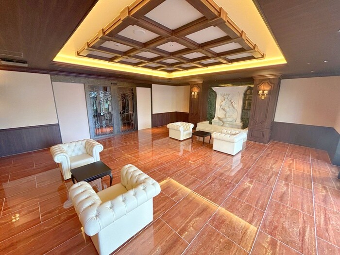 プレジオ川口の物件外観写真