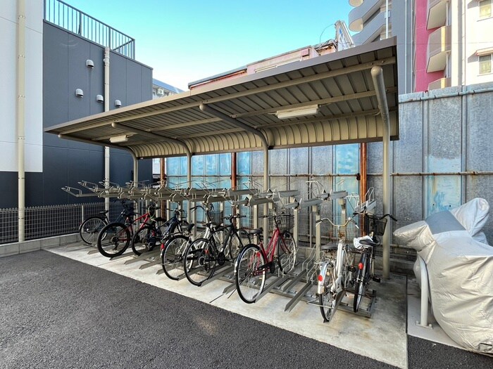 ユリカロゼ篠崎駅前の物件外観写真