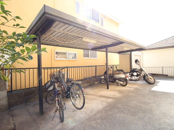 ＣＡＳＡ　ＴＳＵＺＵＫＩの物件外観写真