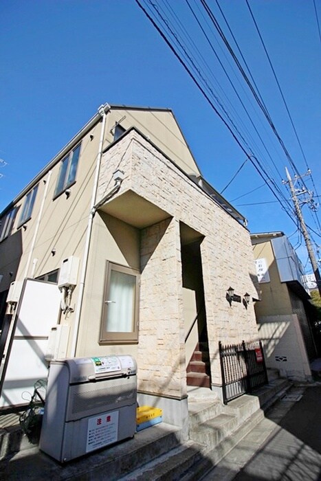 ハウスルピナスの物件外観写真