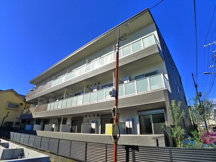 ローレルの物件外観写真