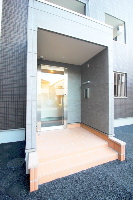 ローレルの物件外観写真