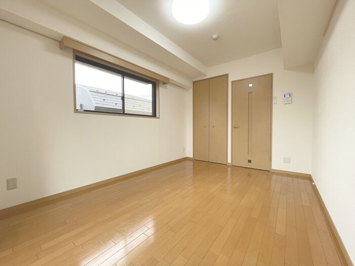 プライムアーバン行徳Ⅲの物件内観写真