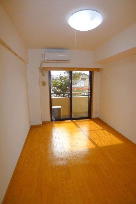 プライムアーバン行徳Ⅲの物件内観写真