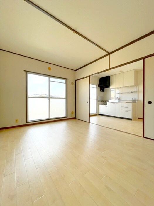 第一村田ロイヤルハイツの物件内観写真