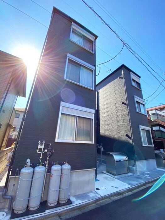 カインドネス新所沢A棟の物件外観写真