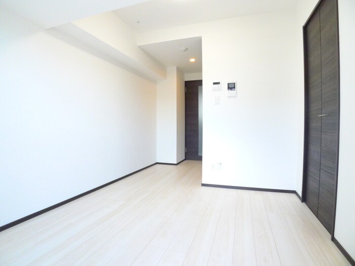 ＧＥＮＯＶＩＡ三郷駅前の物件内観写真