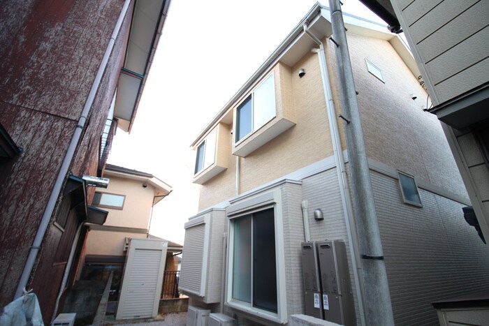 アザーレ・パッシオ長津田の物件外観写真