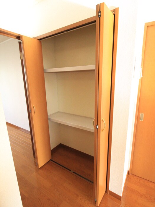 フォレスタ横浜の物件内観写真