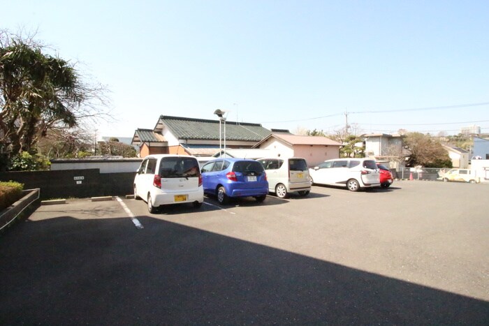 ドルフ南本宿Ⅱの物件外観写真