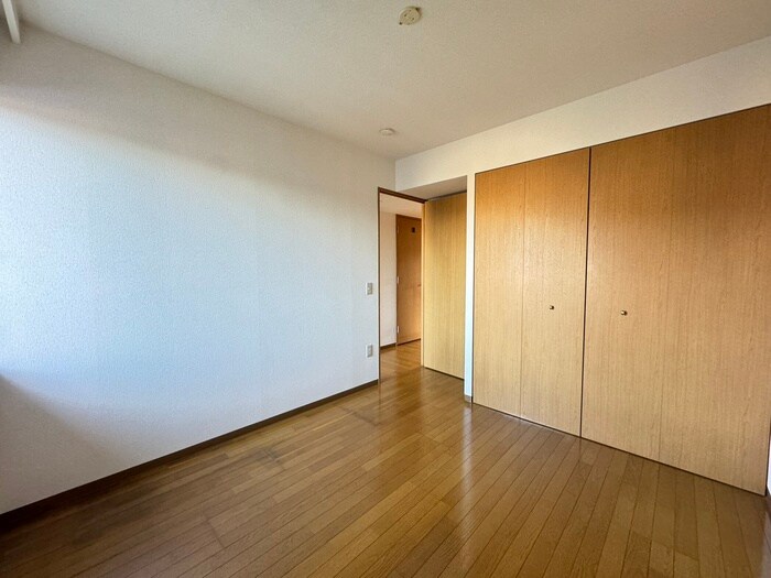 ドルフ南本宿Ⅱの物件内観写真