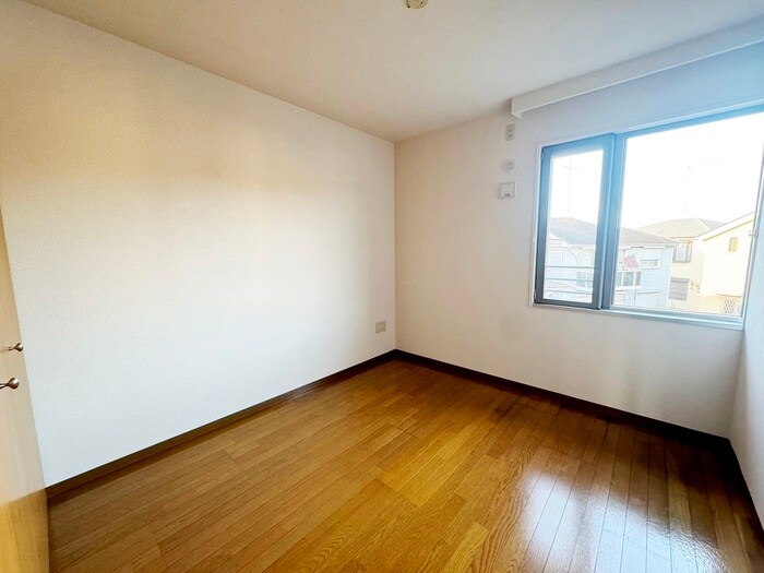 ドルフ南本宿Ⅱの物件内観写真